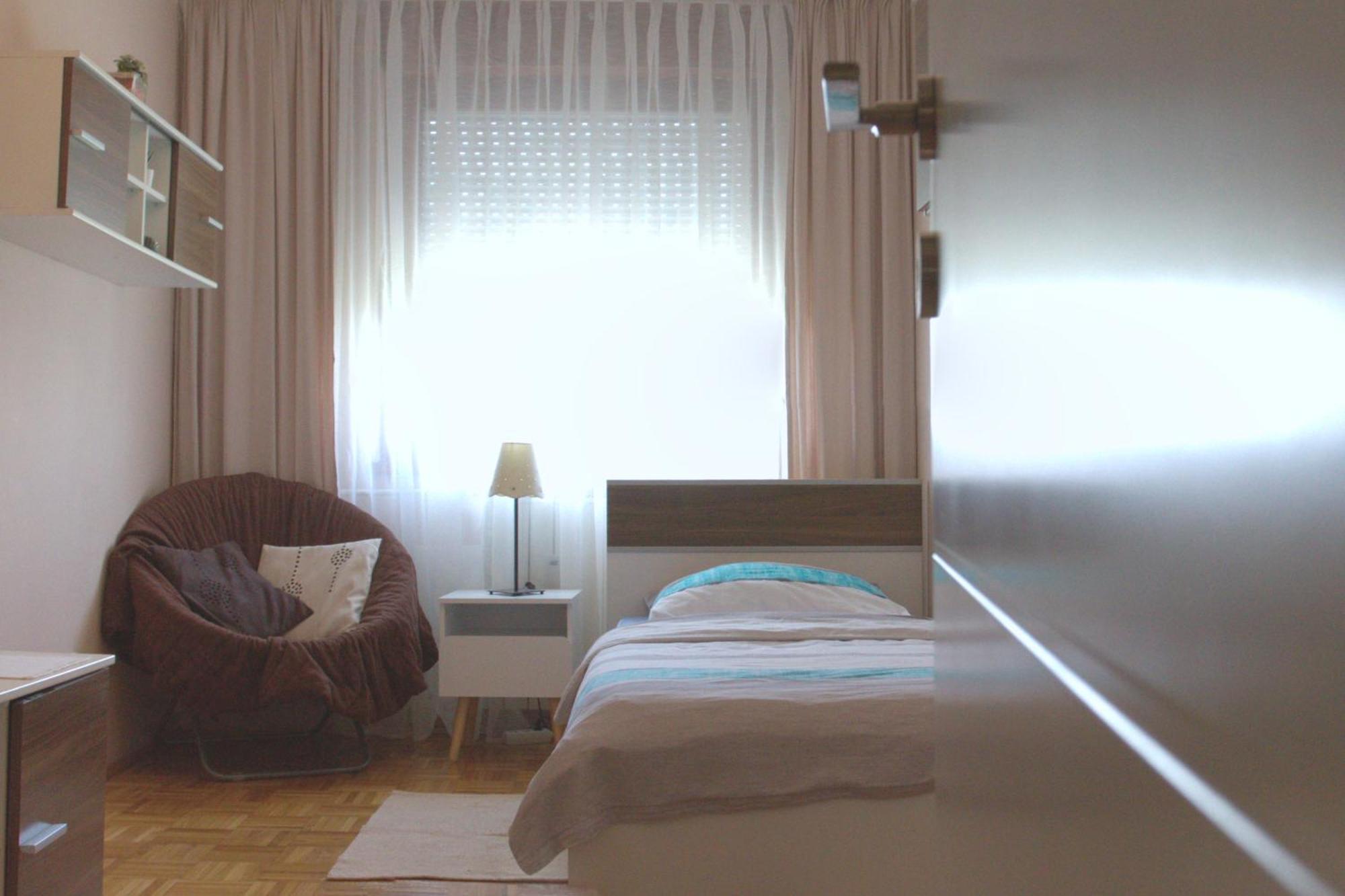 Sunny Day -Arena Zagreb , 2 Bathrooms, 102M², Værelse billede
